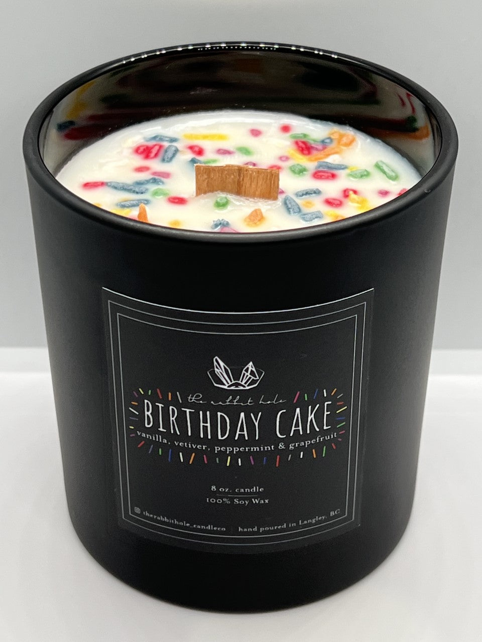Birthday Cake| 8 oz. Soy Wax Essential Oil Wood Wick Lux Vessel
