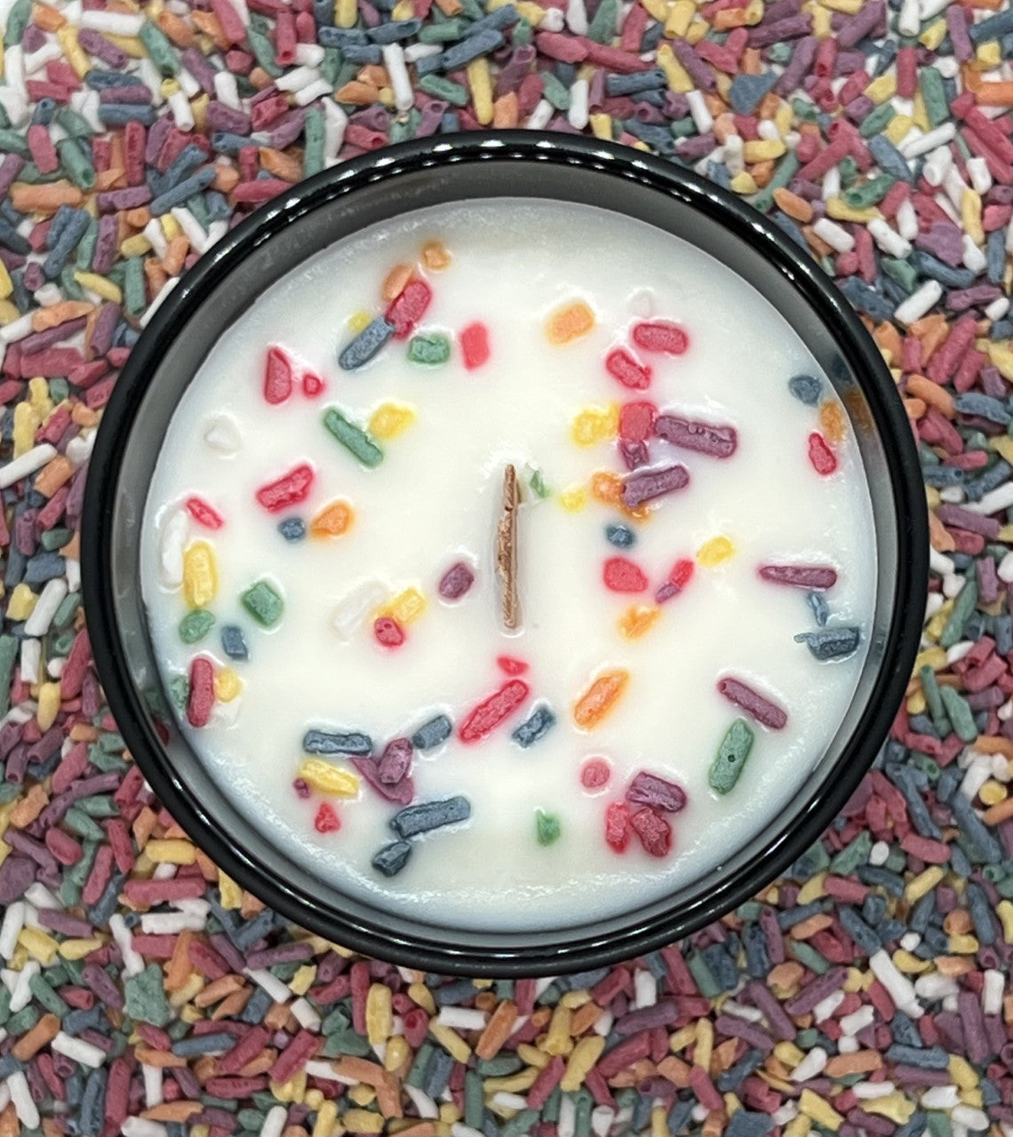 Birthday Cake| 8 oz. Soy Wax Essential Oil Wood Wick Lux Vessel