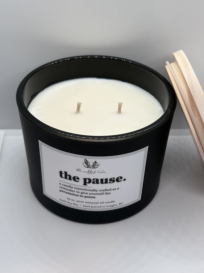 The Pause | 15 oz Grand Lux Candle