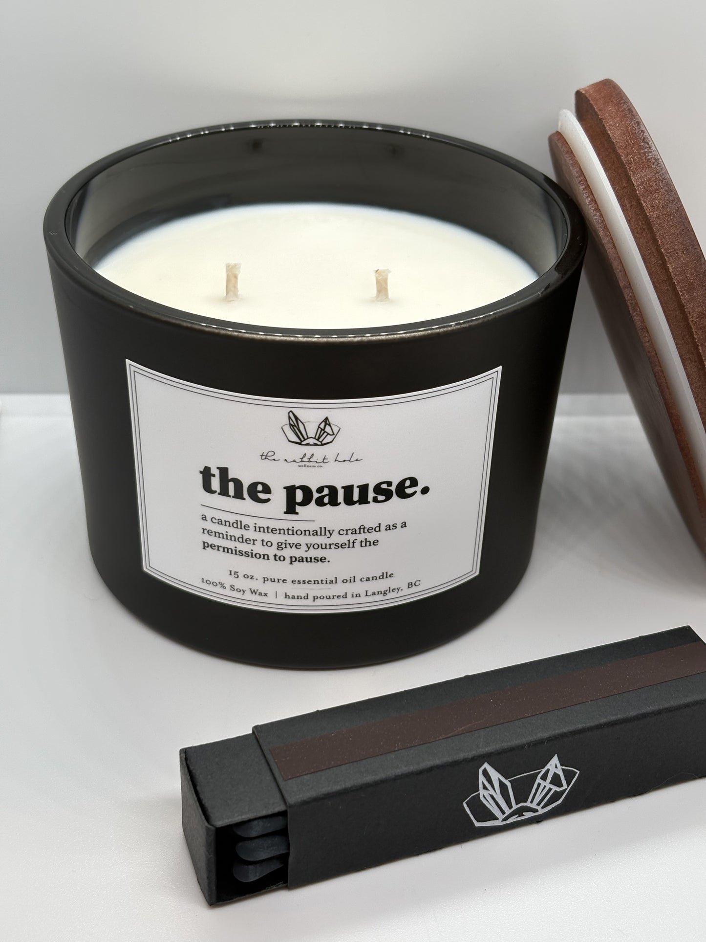 The Pause | 15 oz Grand Lux Candle